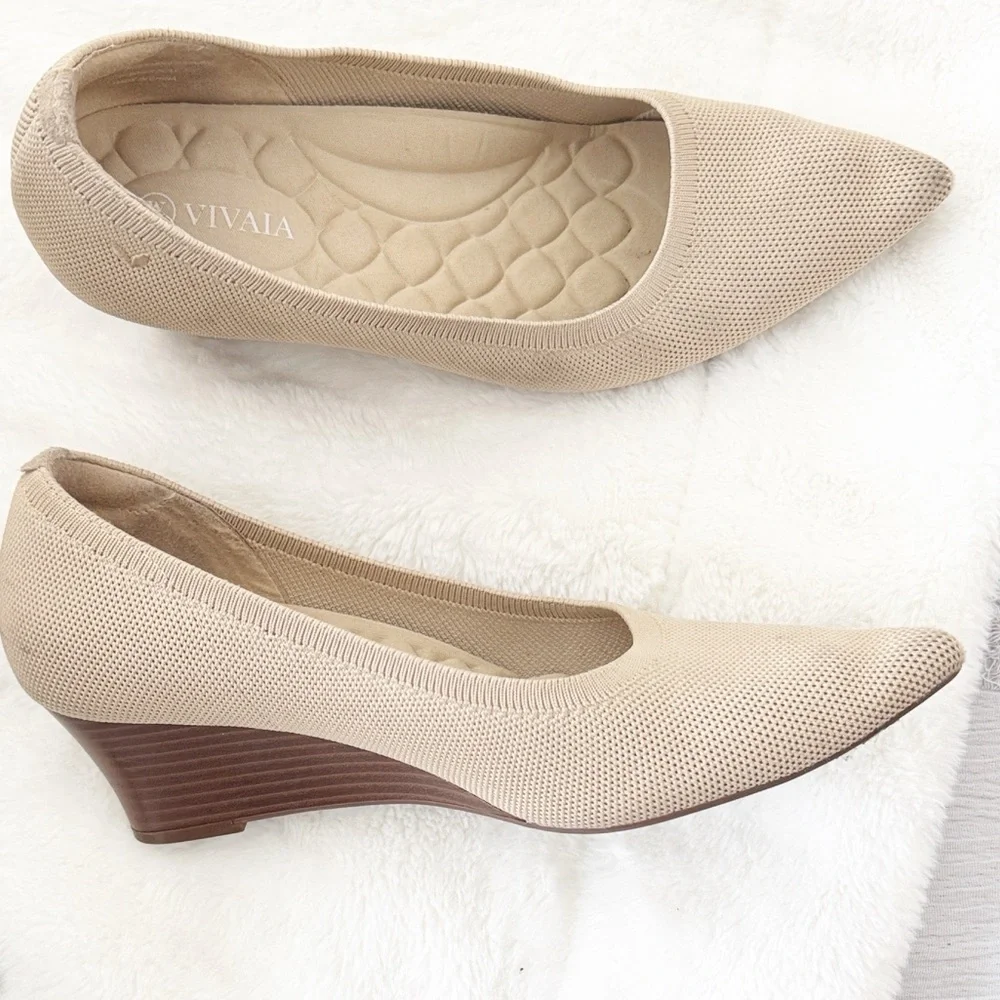 Comfort Knit Wedge Pumps - Beige
